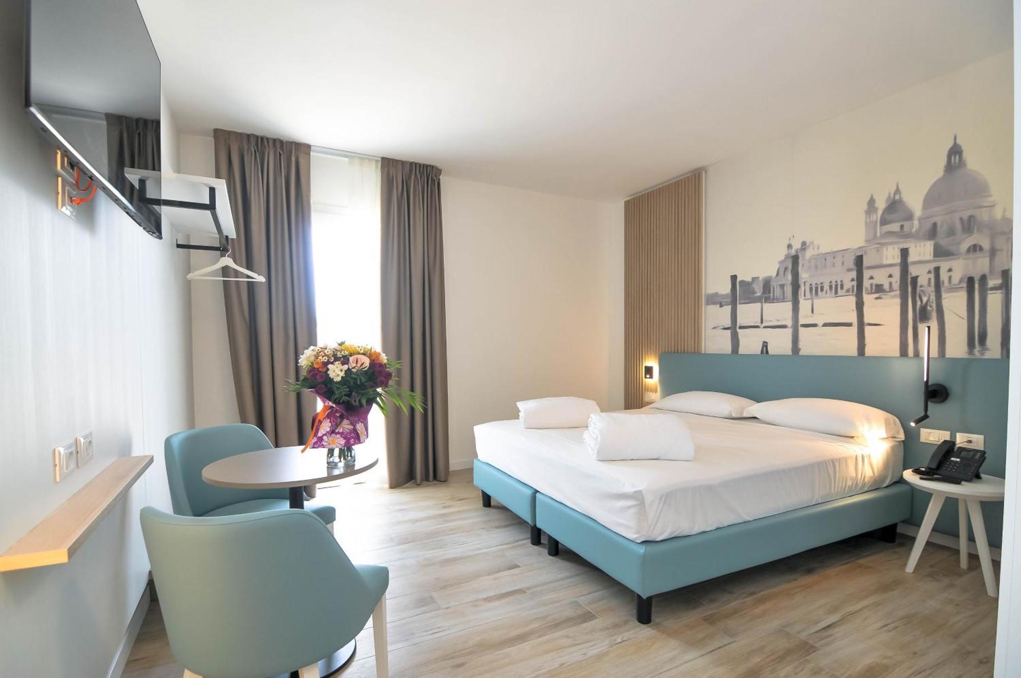 Marina Junior Suite 4 Stelle S Caorle Exterior photo